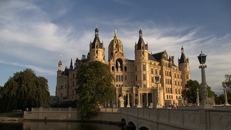 Das Schweriner Schloss ist das Wahrzeichen der Landeshauptstadt, © Carsten Pescht